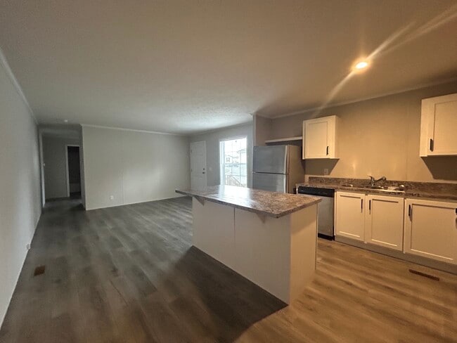 Foto del edificio - 11424 Oakgrove Dr