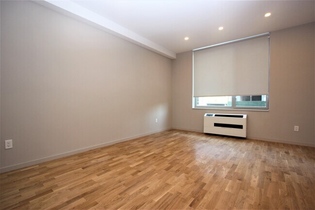 Foto del edificio - 661 Lincoln Pl
