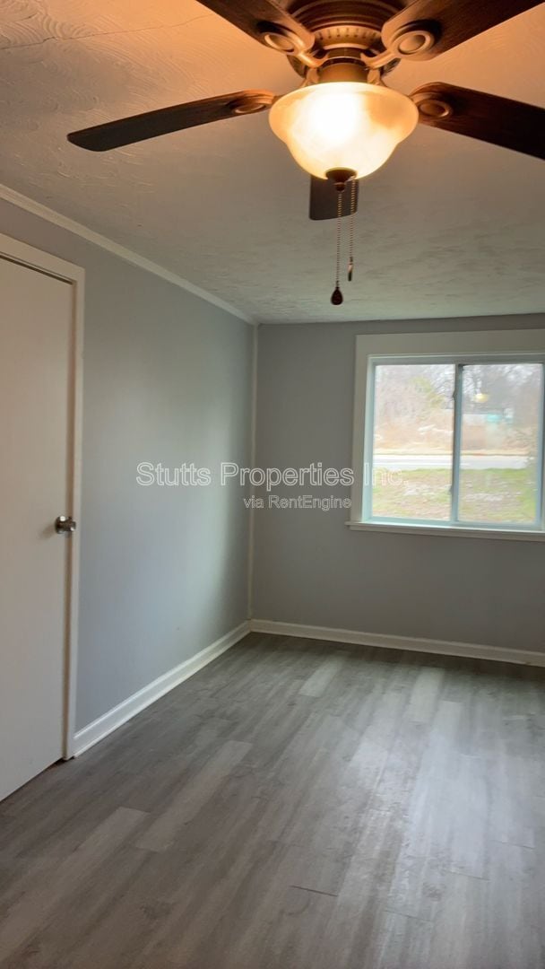 Foto del edificio - 2410 Veterans Dr