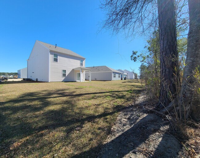 Building Photo - 219 Marauder Dr