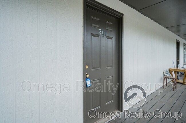 Foto del edificio - 3330 Meridian St N