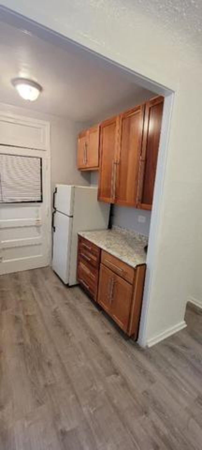 Building Photo - 4205 W Addison St