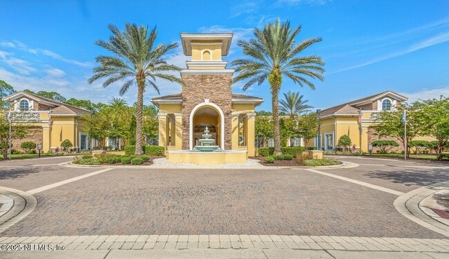 Foto del edificio - 636 Copperhead Cir