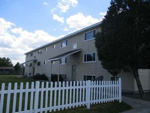 Building Photo - 836 Yellowstone River Rd
