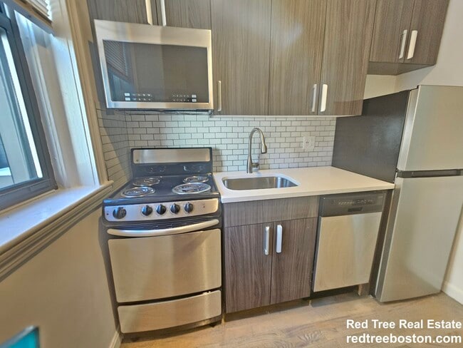 Photo - 11 Peterborough St Apartment