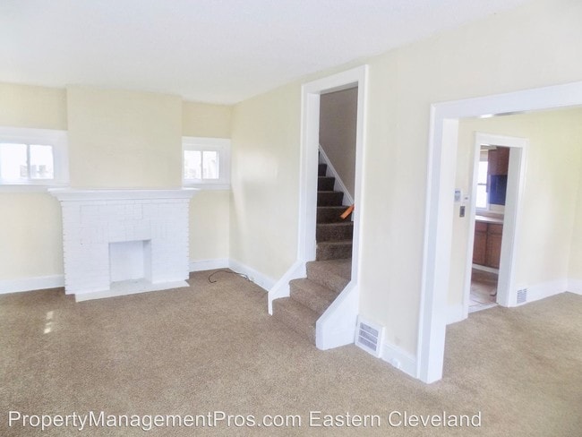 Building Photo - 3 br, 2 bath House - 13621 Cranwood Dr.