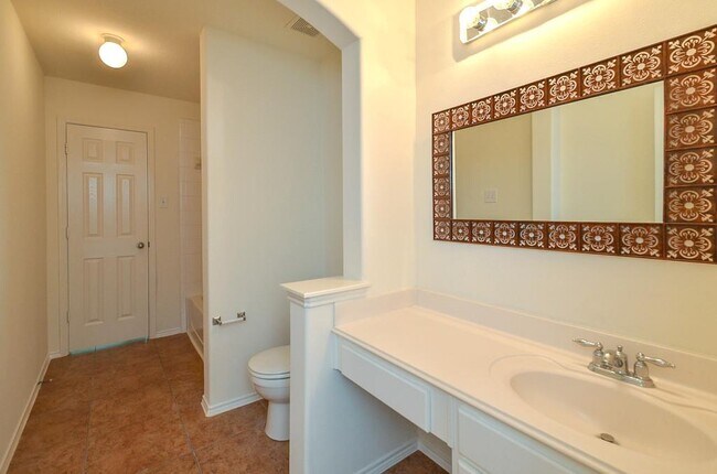 Building Photo - 25523 Lockspur Dr