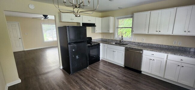 Foto del edificio - 125 Grange Dr