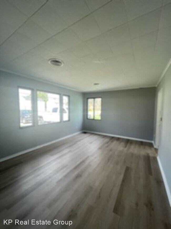 Building Photo - 3 br, 1 bath House - 1036 James Rd.