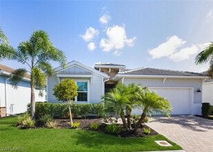 Building Photo - 28021 Sanibel Sands St