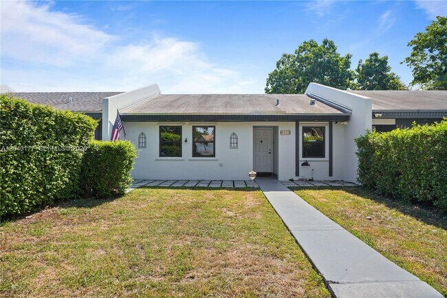 Foto del edificio - 5113 SW 138th Ave Cir