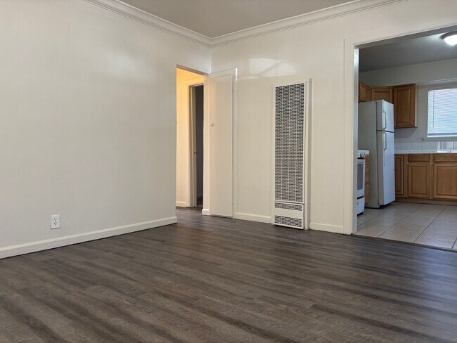 Foto del edificio - 1612 E Home Ave