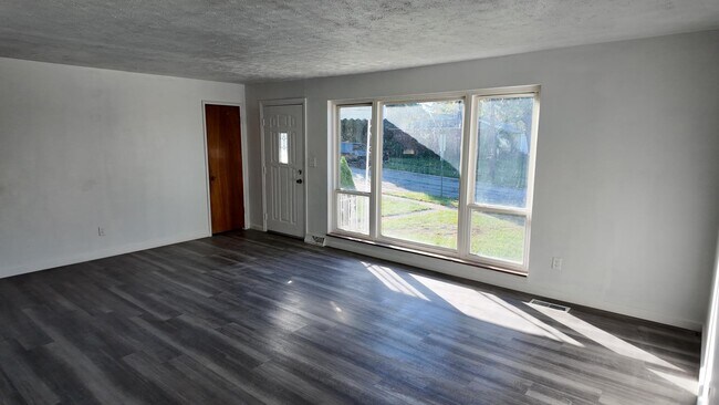 Foto del edificio - 2660 Sandhurst Dr