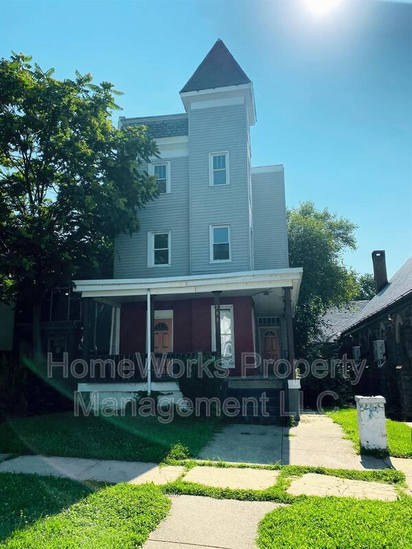 203 S Augusta Ave Unit 2, Baltimore, MD 21229 Condo for Rent in