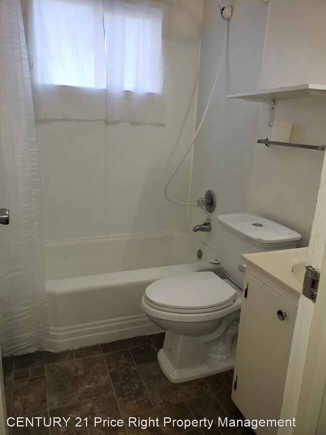 Foto del edificio - 2 br, 1 bath House - 615 13th Street
