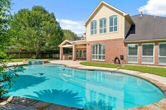 Building Photo - 5011 Tapestry Ln