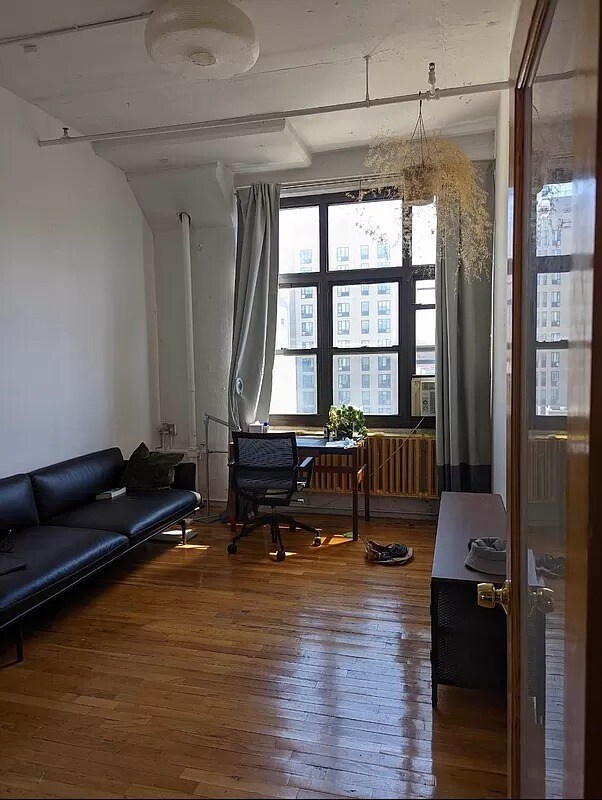 Foto del edificio - 315 Berry St