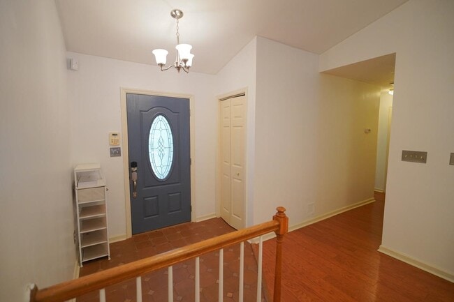 Building Photo - 4472 Bay Shore Cir