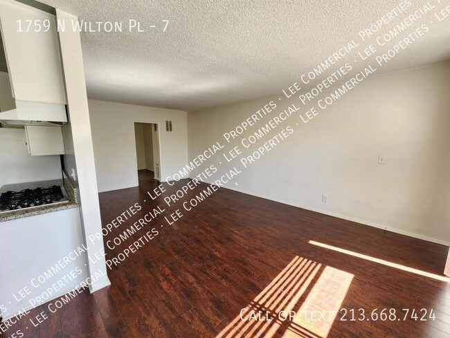 Foto del edificio - 1759 Wilton Pl