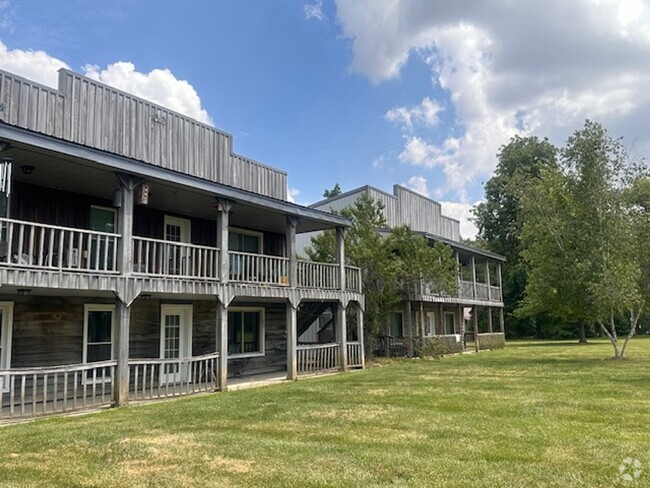 Building Photo - Elmdale Apartments