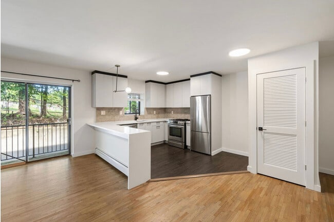 Building Photo - Riverview at Nyack