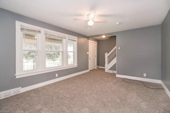 Building Photo - 5208 Clement Ave