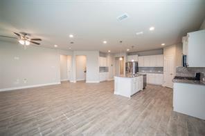 Foto del edificio - 744 Shepperton Wy