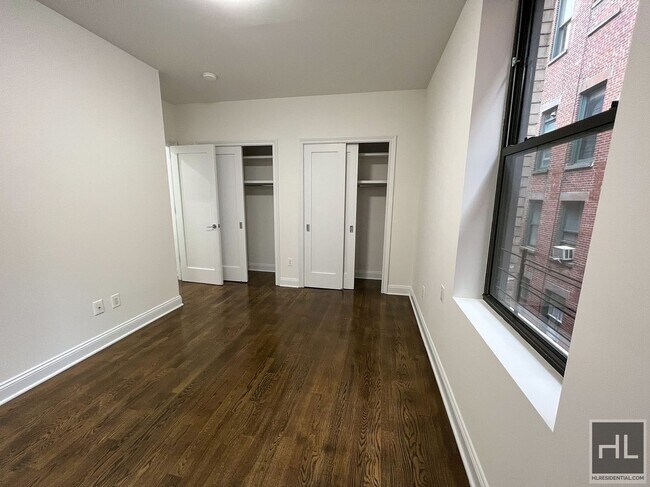 Foto del edificio - WEST 58 STREET