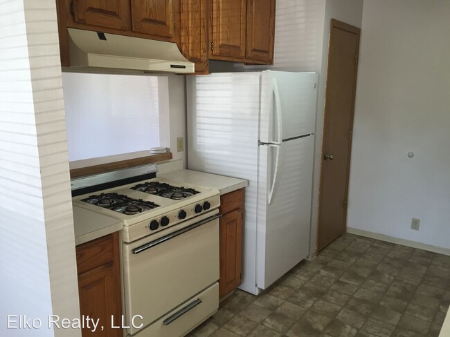 Building Photo - 281 Parkchester Dr