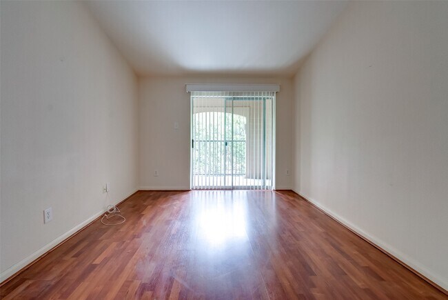 Foto del edificio - 3231 Allen Pkwy