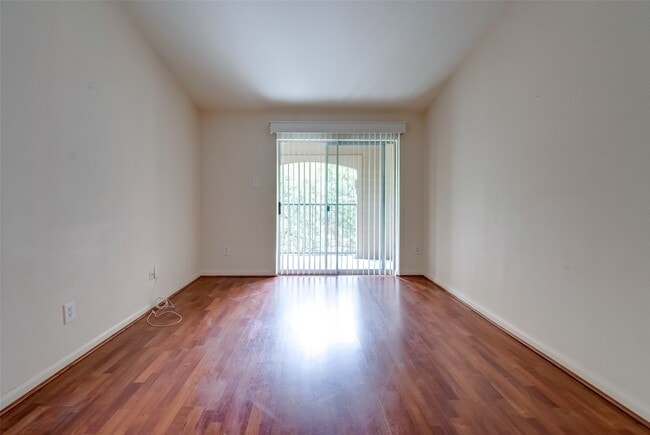 Building Photo - 3231 Allen Pkwy