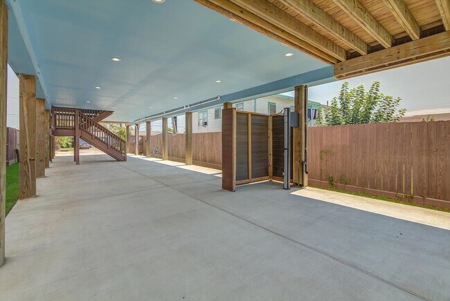 Foto del edificio - 2311 67th St