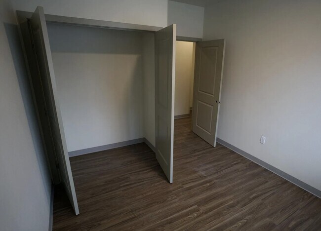 Foto del edificio - 10450 Methow Pl