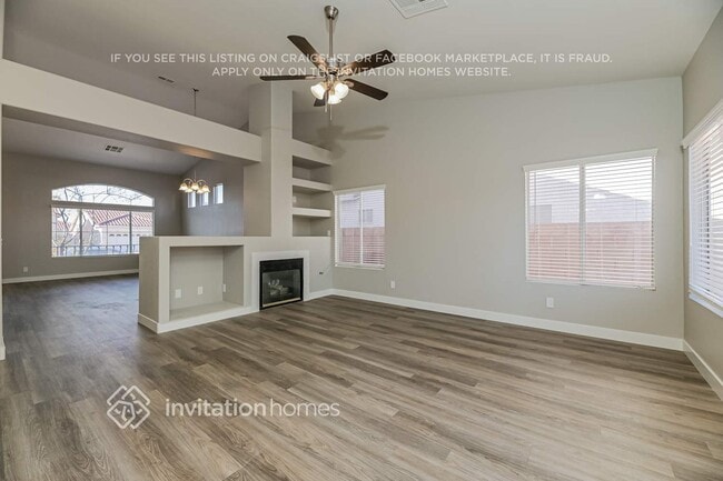 Foto del edificio - 1731 Mt Tremblant Ave