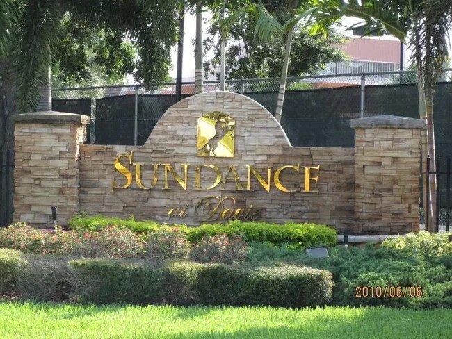 Foto del edificio - 2986 S University Dr