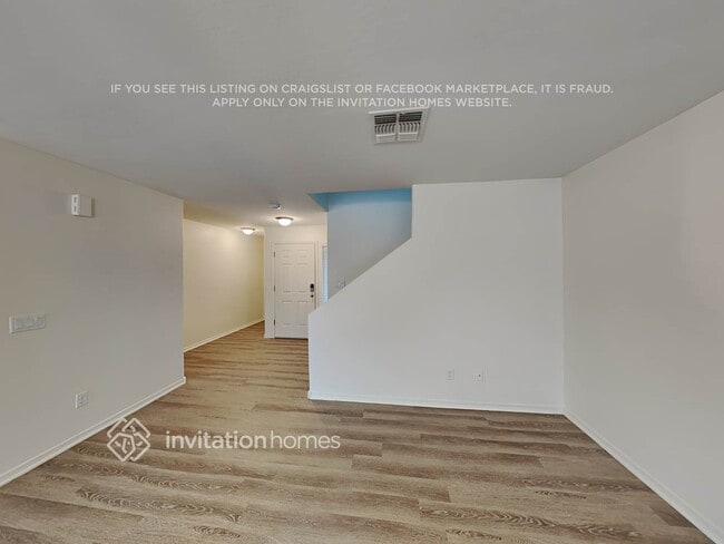 Foto del edificio - 1273 E Anastasia St