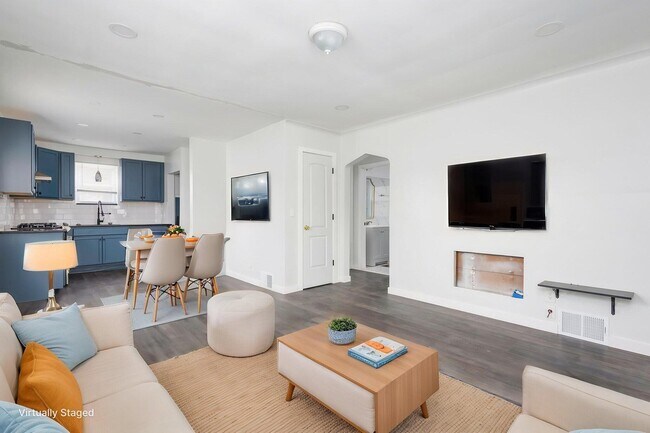 Foto del edificio - 12026 Wayburn St