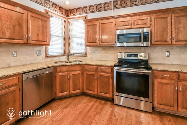 Building Photo - 11322 W 129Th Street, Overland Park, KS, 6...