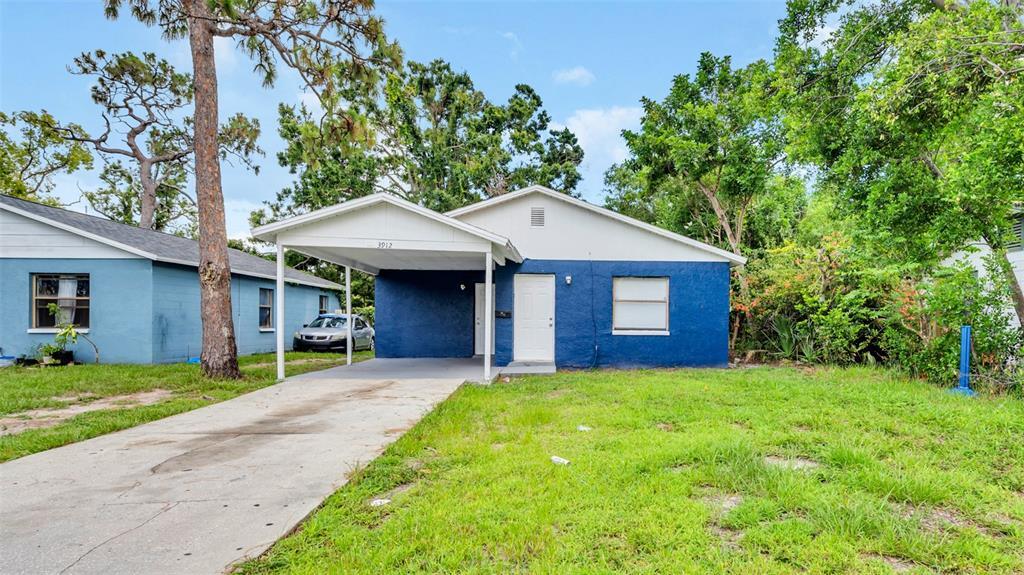 Foto principal - 3912 10th Ave S