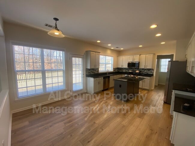 Building Photo - 4440 Azurite St