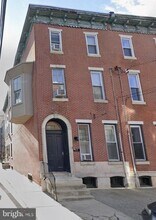 Building Photo - 717 N 16th St