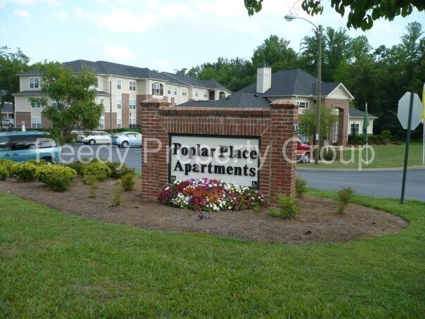 Primary Photo - 707 Poplar Dr