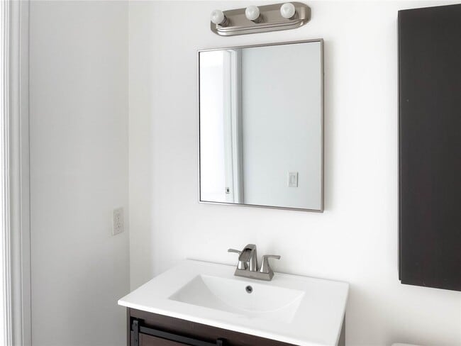 Foto del edificio - 350 S Miami Ave