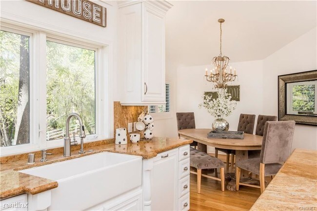 Foto del edificio - 3 br, 3 bath House - 5791 Jed Smith Rd
