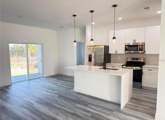 Building Photo - 17356 SW 41st Cir