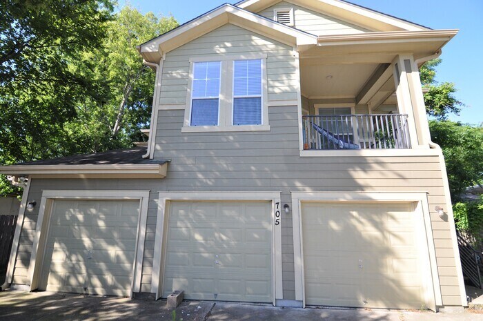 Primary Photo - Incredible Location and Property!