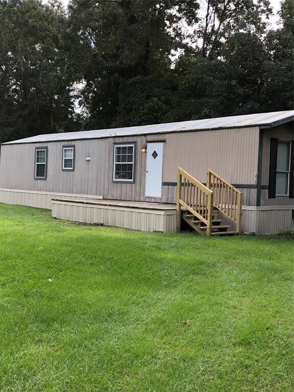 Building Photo - 1030 County Rd 3704B