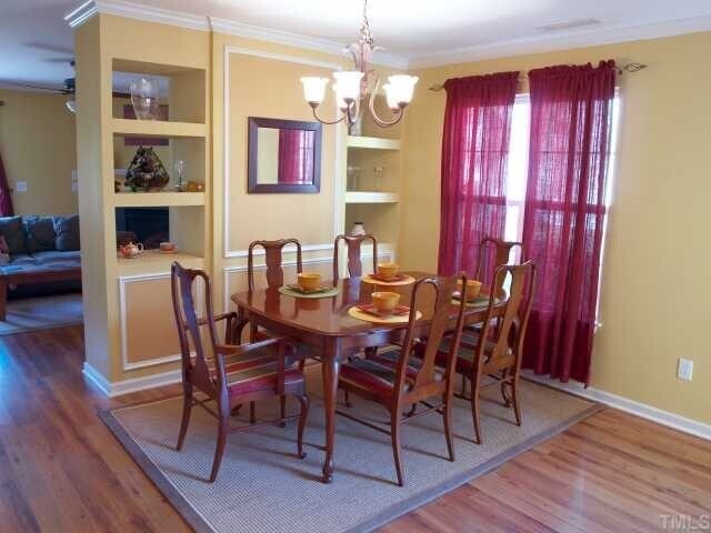 Foto del edificio - 3 Bedroom Townhouse In Wakefield with 1 Car Garage