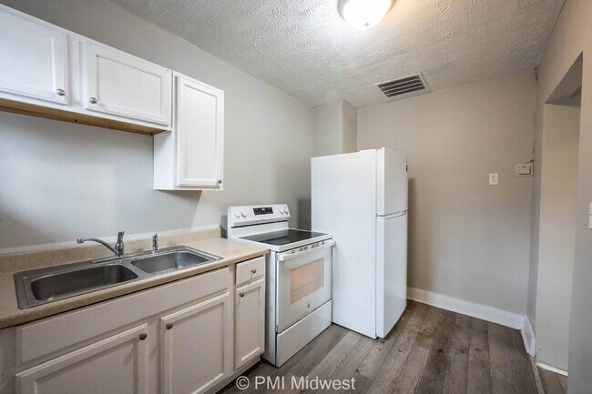 Foto del edificio - 2932 N Dearborn St