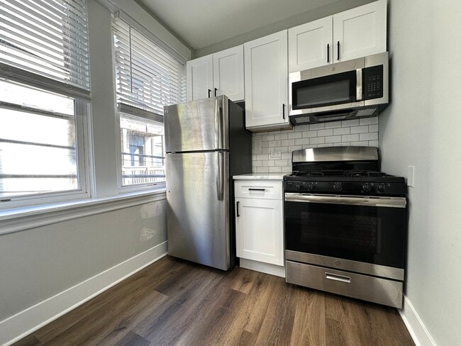 Building Photo - 2607 N Spaulding Ave